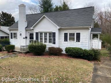 Main picture of 909 Gales Ave