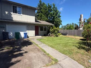 Main picture of 2296 Minnesota St
