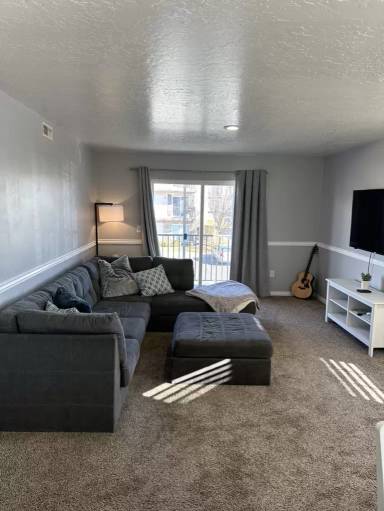 Main picture of 1038 W 1410 S