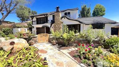 Main picture of 3043 Paseo del Descanso