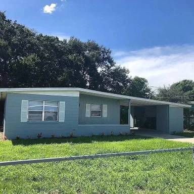 Main picture of 119 Edgewater Dr