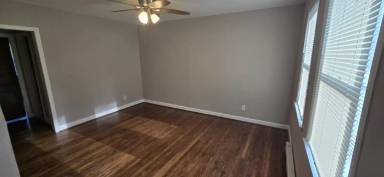 Main picture of 2951 Liberty Pkwy