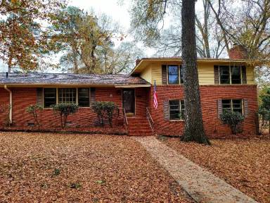 Main picture of 109 Evergreen Ln
