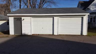 Main picture of 715 S 3rd Ave