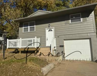 Main picture of 18406 E Shoshone Dr