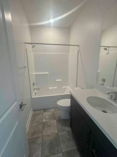 Main picture of 3975 Lavine Way