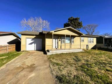 Main picture of 2216 39th St