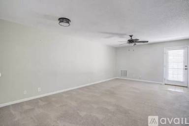 Main picture of Tate Townhouse Condo