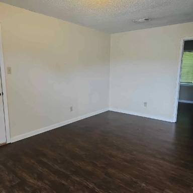 Main picture of 3012 Paul Ave