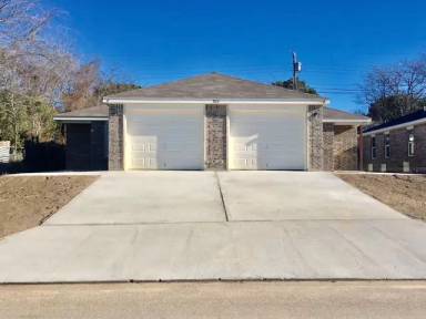 Main picture of 925 Lemonwood St