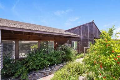 Main picture of 201 Meadowlark Ln