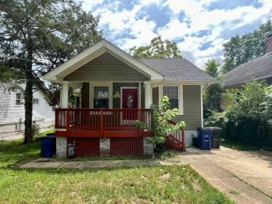 Main picture of 3709 Parkwood St