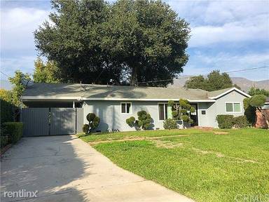 Main picture of 1143 Orange Ave