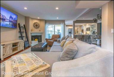 Main picture of 5234 Mount Alifan Dr