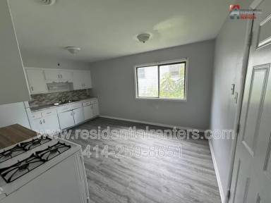 Main picture of 4208 N 68th St