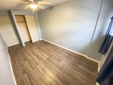 Main picture of 3546 E Crown Ave