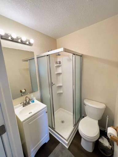 Main picture of 2901 E 107th Ct