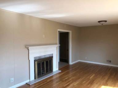 Main picture of 1721 N Salisbury St