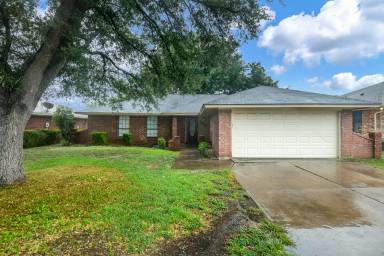 Main picture of 1513 Willow Park Dr