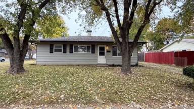 Main picture of 2 Wales Ct