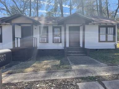 Main picture of 301 W Lula St