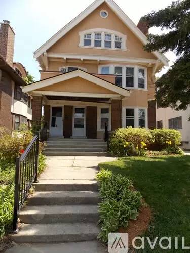 Main picture of 3408 N Downer Ave