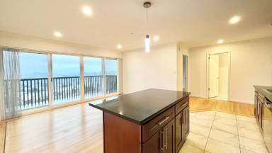 Main picture of 3649 Market St