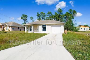 Main picture of 1249 Echo St E
