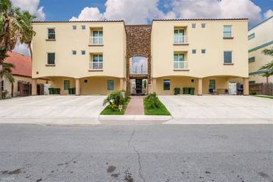 Main picture of 126 E Swordfish St