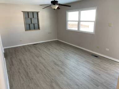 Main picture of 1645 W Elm St