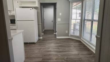 Main picture of 5332 Olliff Ln