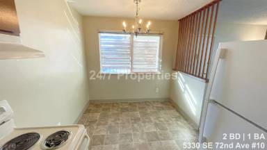 Main picture of 5330 SE 72nd Ave