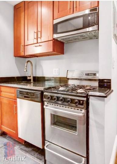 Main picture of 345 W 53rd St