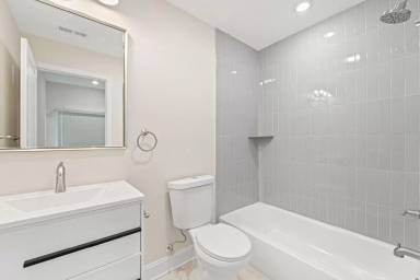 Main picture of 2341 N College Ave