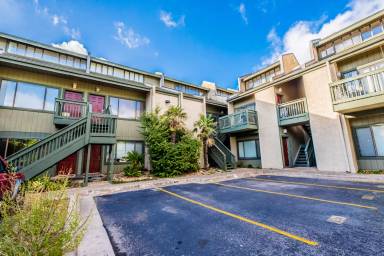 Main picture of 601 Nelray Blvd