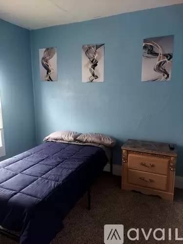 Main picture of 3568 W 63rd St