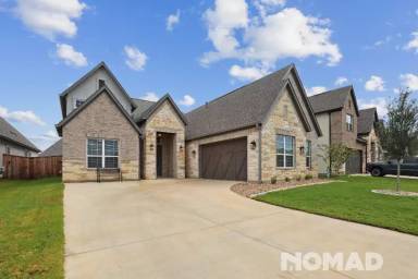 Main picture of 17312 Autumn Falls Dr
