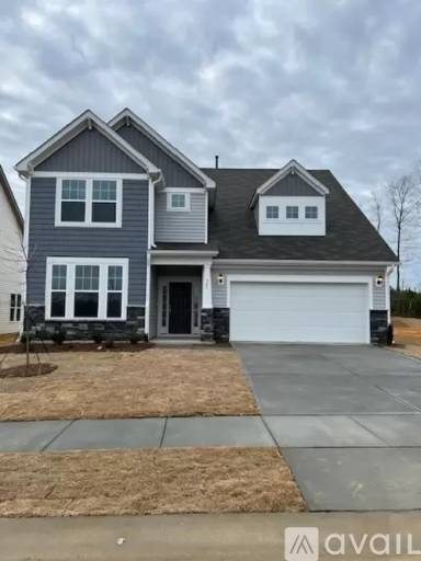 Main picture of 347 Creekhaven Dr