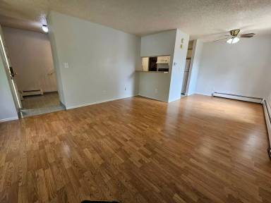 Main picture of 61 Newark St