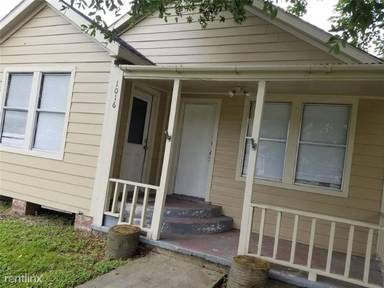 Main picture of 1016 N Commerce St