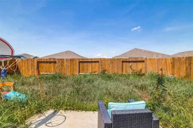 Main picture of 8407 Bermuda Blue Rd