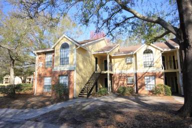Main picture of 8630 Mallard Reserve Dr