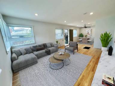 Main picture of 8755 Reading Ave