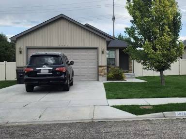Main picture of 3866 Tradition Ct