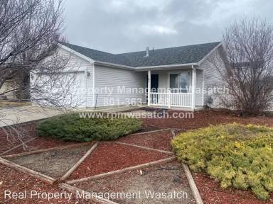 Main picture of 167 Interlochen Ln