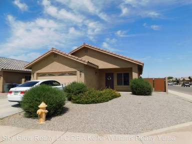 Main picture of 2571 S 41st Way