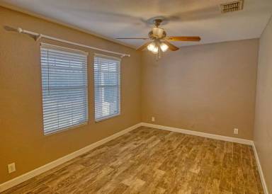 Main picture of 25503 Little Brk