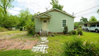 Main picture of 3001 Reidway St