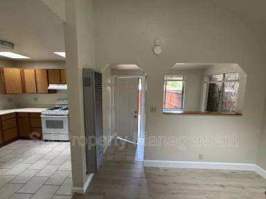 Main picture of 156 Hillside Ave