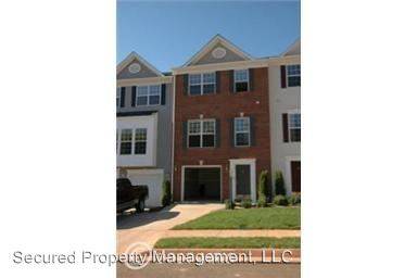 Main picture of 1940 Crepe Myrtle Ln